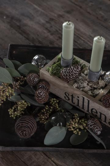 Candela corta color VERDE POLVERE H cm 11 diam cm 2,2 durata ore 4,5 (prezzo set di 2 pezzi) Ib Laursen 4171-81