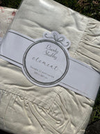 Tovaglia in morbido cotone linea " Element" con balza per sei persone cm 160x200 Color Naturale