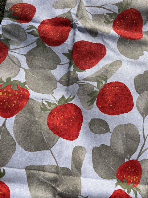 Strofinaccio/Canovaccio in cotone fragole cm 55x80