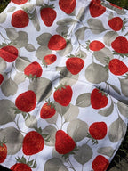 Tovaglia in cotone FRAGOLE  cm 140*180
