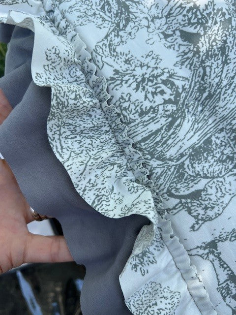 Trapuntino matrimoniale microfibra Toile de Jouy con doppio volant cm 270x265