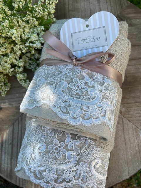 Coppia spugna asciugamano + ospite "Rebroder Helen" balza con pizzo SABBIA