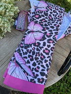 Telo mare da lettino Hello summer  LEO 70 x 185 cm, microfibra, con tasche, cuscino gonfiabile, sacca e elastici per fissaggio