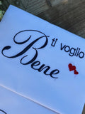 Coppia federe cuscino in cotone ricamato "Ti voglio Bene"