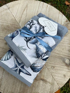 Coppia spugna asciugamano + ospite color avio "Conchiglia Helen" stampa digitale