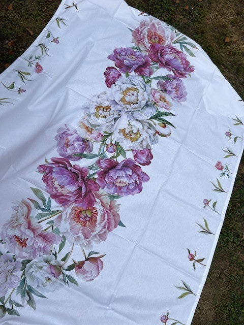 Tovaglia 100% cotone stampa digitale PEONIE x 6 cm 150x180