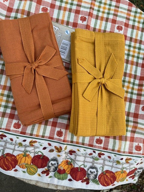 Confezione Nr. 4 tovaglioli in cotone color RUGGINE cm 40x40