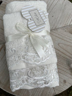 Coppia spugna asciugamano + ospite "Rebroder Helen" balza con pizzo AVORIO