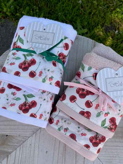 COPPIA SPUGNA ASCIUGAMANO + OSPITE DIGITALE CHERRY HELEN