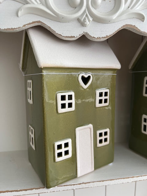 Casetta in ceramica decorativa con led verde erba "Candy Cane" cm 12x8x22 Blanc Mariclò